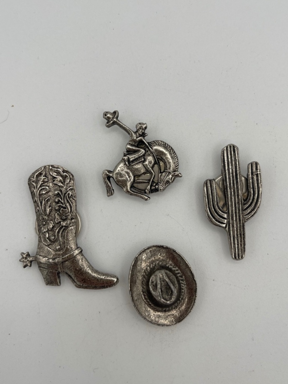 Vintage Southwest Western Themed Cowboy Button Covers Lot Of 4
